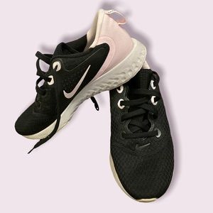 Nike React Sneakers